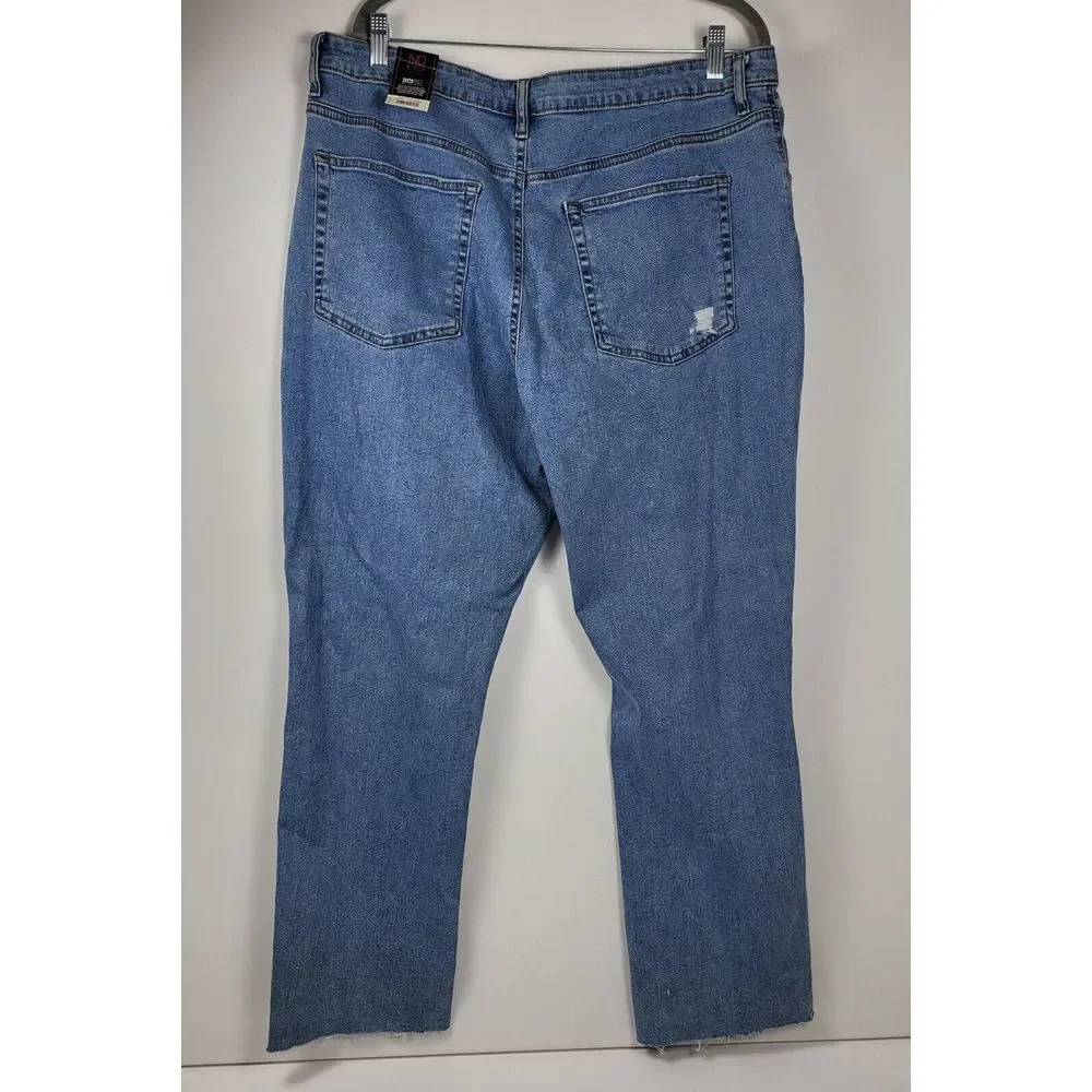 No Boundaries NOBO Destructed Mom Jeans 19‎ Super High Rise Raw Hem Medium Wash